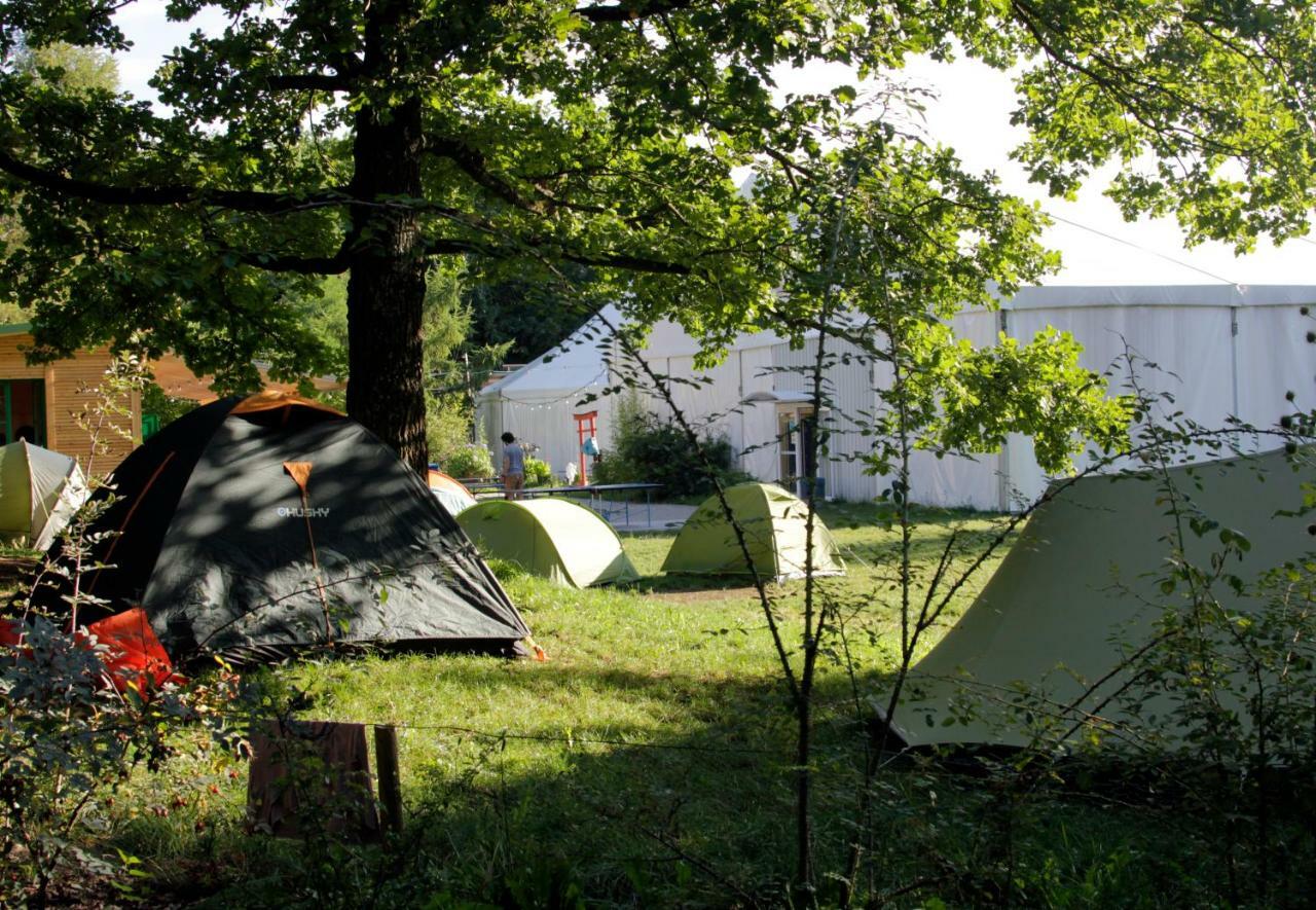 The Tent - Youth Only - Buchung Leider Nur Bis 30 Jahre Moeglich! Albergue Múnich Exterior foto